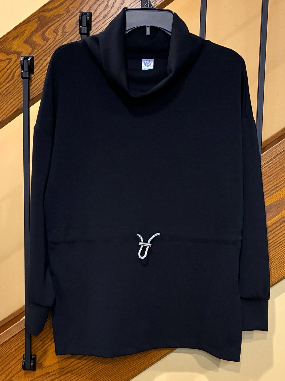 Te Verde Sweatshirt Funnel Neck Drawstring Waist Black SZ. XS Womens
